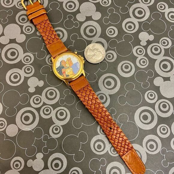 Vintage Disney Pocahontas Musical Swiss Quartz Watch Plays “Colors of the Wind” main image 4
